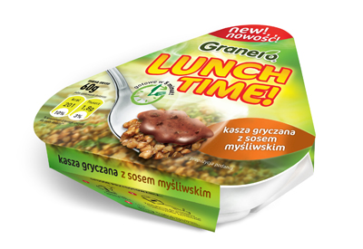 Buckwheat with hunting sauce